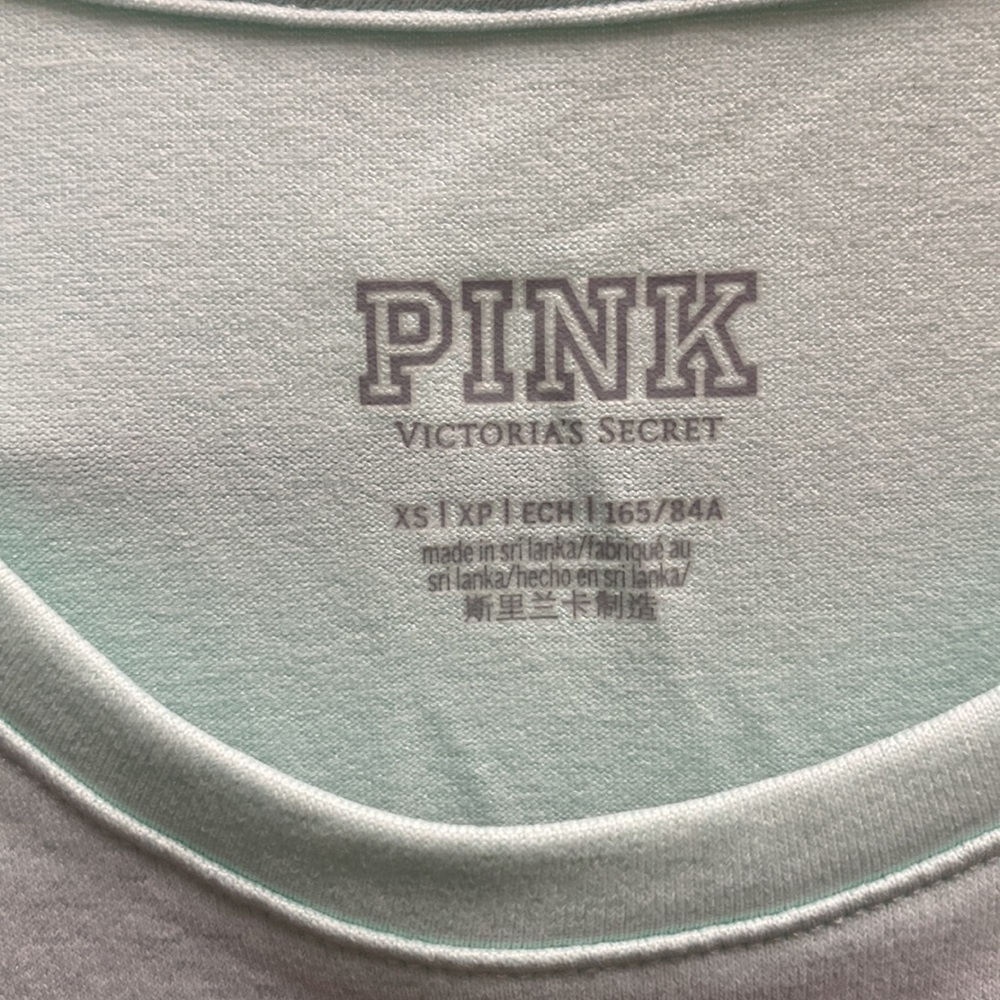 Teal work out tank. - Picture 2 of 3